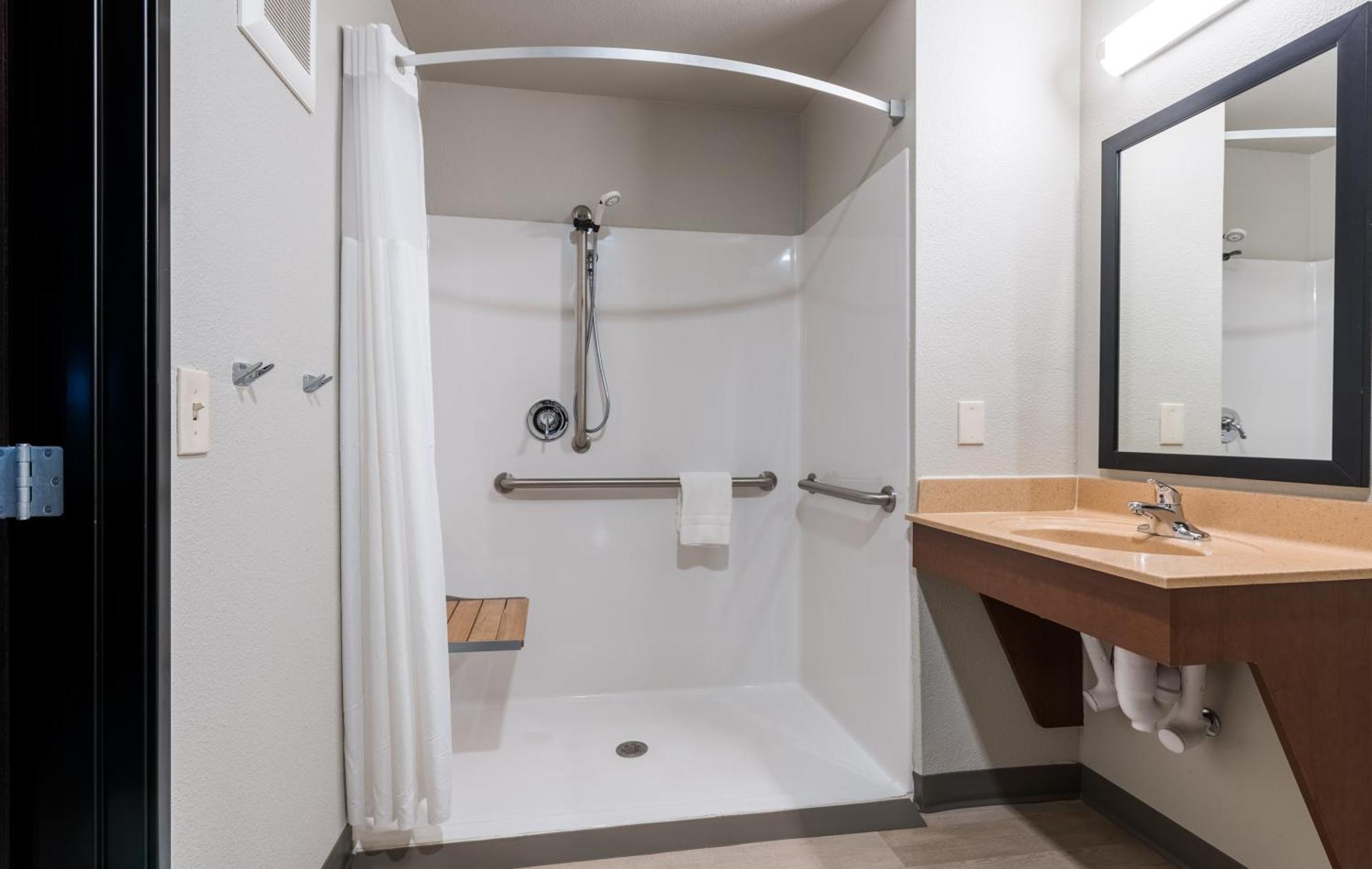My Place Hotel-Chicago West/North Aurora, Il Стая снимка